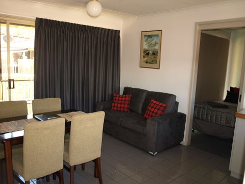 Old Coach Motor Inn - New South Wales Tourism  4