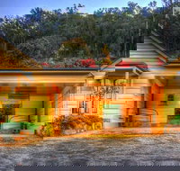 Chestnut Tree Holiday Apartments - New South Wales Tourism 