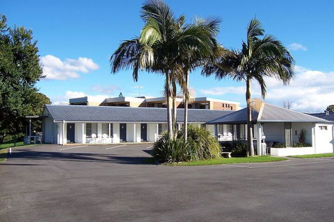 Colonial Court Motor Inn - New South Wales Tourism  5