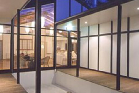 Shizuka Ryokan Japanese Country Spa & Wellness Retreat - New South Wales Tourism  1