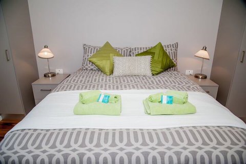 Sinclairs Country Retreat - New South Wales Tourism  6