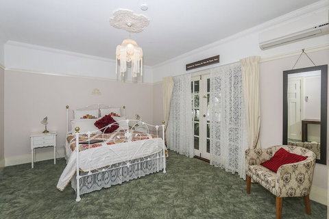 Rosebridge House Bed & Breakfast Adult Retreat - New South Wales Tourism  7