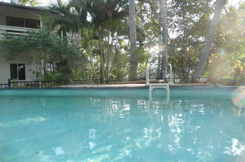 Beachside Holiday Units - New South Wales Tourism  2