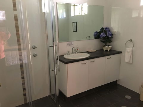 Armadale Cottage Bed & Breakfast - New South Wales Tourism  4
