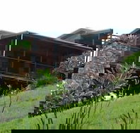 A Sacred Mountain Retreat - New South Wales Tourism 