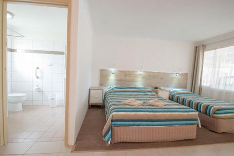 A & A Motel - New South Wales Tourism  3