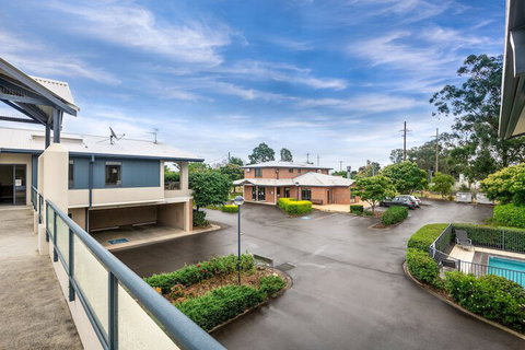 Hawkesbury Race Club Motel - New South Wales Tourism  2