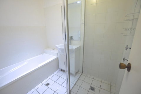 Katoomba Townhouses - New South Wales Tourism  0