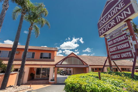 Engadine Motor Inn - New South Wales Tourism  1