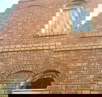 Bright on Track - New South Wales Tourism 