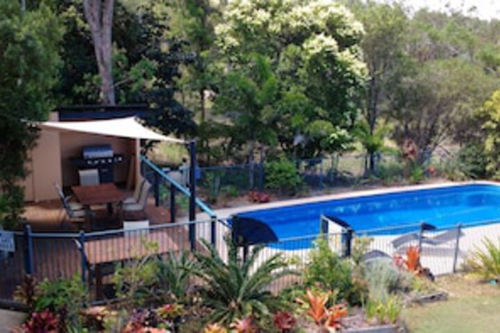Coochiemudlo Island QLD New South Wales Tourism 