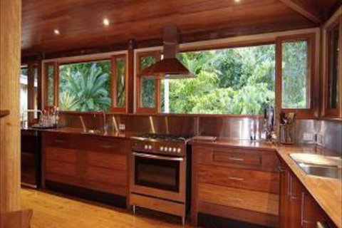 Port Douglas Valley Retreat - New South Wales Tourism  6
