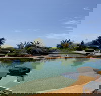 Four Winds Villas