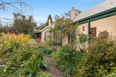 Country Pleasures B&B - New South Wales Tourism  5
