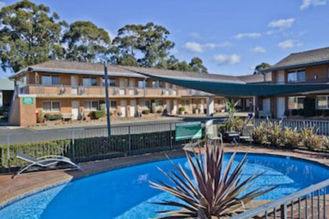 Narellan Motor Inn - New South Wales Tourism  0