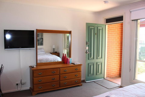 Box Hill Studio Apartment 2 - New South Wales Tourism  1