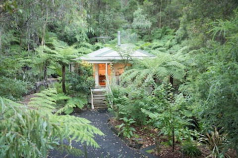 Myers Creek Cascades Luxury Cottages - New South Wales Tourism  0
