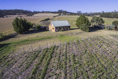 Charles Reuben Estate - New South Wales Tourism  3