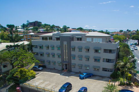 Hampton Court Apartments - New South Wales Tourism  1