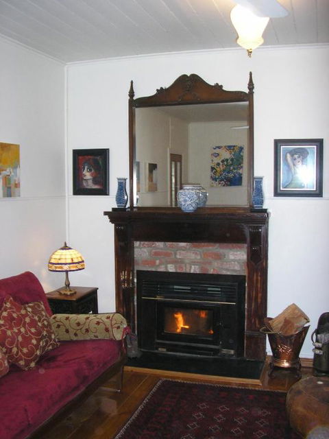 C & As Cottage - New South Wales Tourism  6