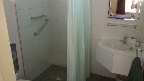 Kadina Village Motel - New South Wales Tourism  5