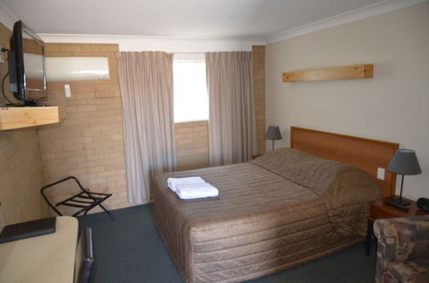 Alexander Motor Inn Moree - New South Wales Tourism  4