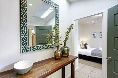 A Perfect Stay - Jimmy's Beach House - New South Wales Tourism  1
