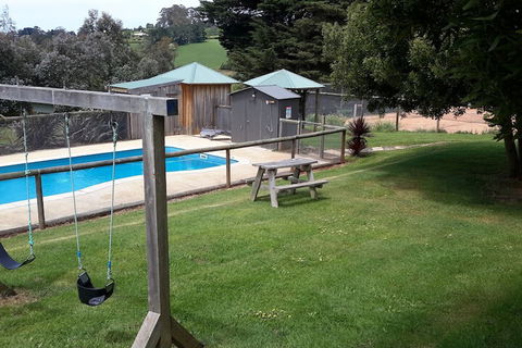 Neerim Country Cottages - New South Wales Tourism  3