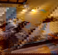 Trawool Cottages  Farmstay