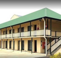 Town Square Motel