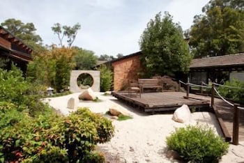 Hunter Valley Hotel Academy - New South Wales Tourism  6