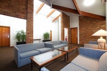 Hunter Valley Hotel Academy - New South Wales Tourism  1