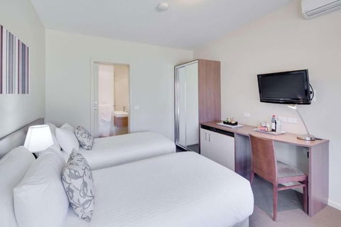 Drouin Motel - New South Wales Tourism  2