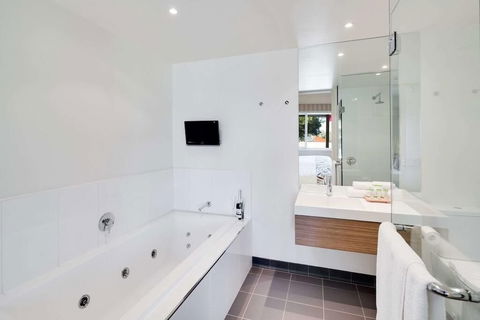 Drouin Motel - New South Wales Tourism  4