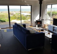 Coorong Waterfront Retreat - New South Wales Tourism 