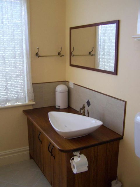 RJs Bed & Breakfast - New South Wales Tourism  3