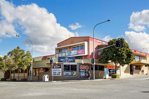Prince Of Wales Hotel - New South Wales Tourism  2