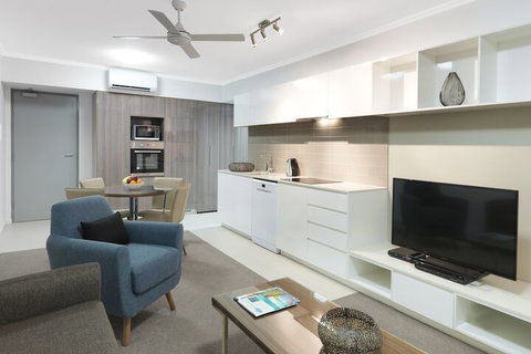 Oaks Mackay Carlyle Suites - New South Wales Tourism  2