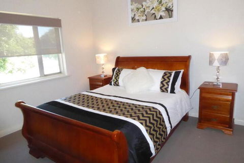 Mount View Motel - New South Wales Tourism  7