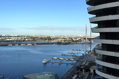 Apartments Melbourne Domain New Quay Docklands - New South Wales Tourism  2