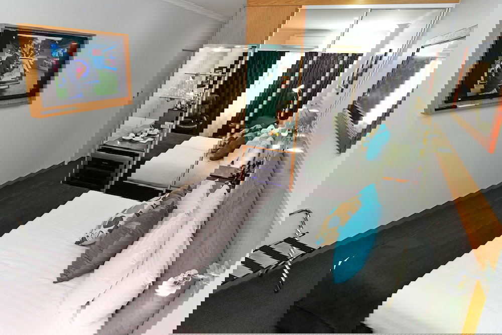 Holder SA New South Wales Tourism 