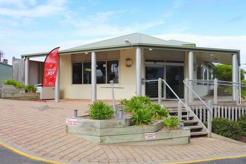 Sea Vu Caravan Park - New South Wales Tourism  1