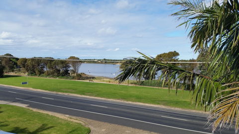 Ultimate Holiday Apartments - New South Wales Tourism  3