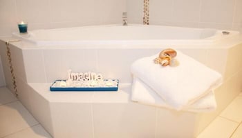 Barooga On Pier - New South Wales Tourism  6