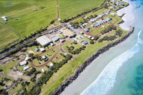 Holiday Lifestyle Henty Bay Portland - New South Wales Tourism  0