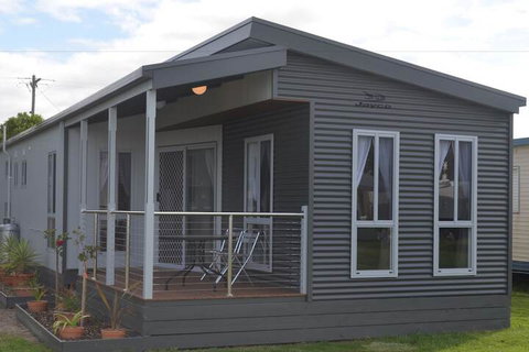 Holiday Lifestyle Henty Bay Portland - New South Wales Tourism  4