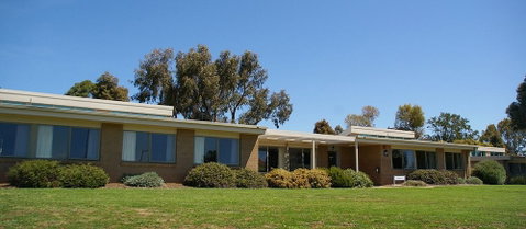Deakin Geelong Units - New South Wales Tourism  3