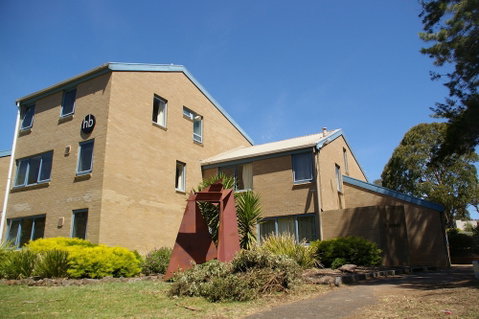 Deakin Geelong Units - New South Wales Tourism  1