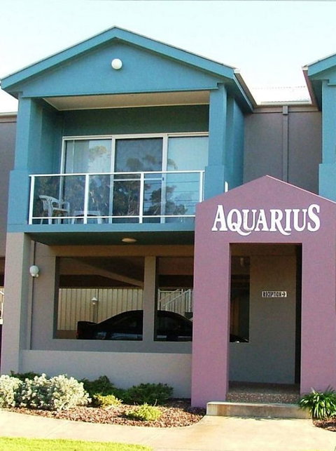 Mollymook Aquarius Apartments - New South Wales Tourism  0