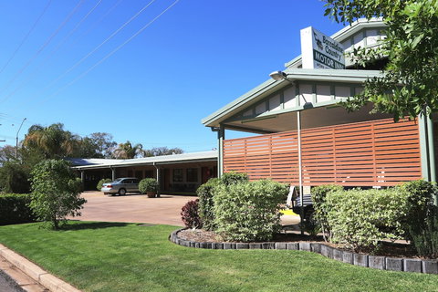 Barcaldine Country Motor Inn - New South Wales Tourism  1